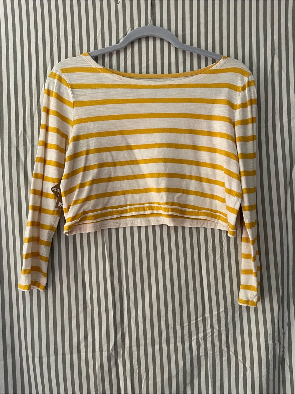 Striped Long Sleeve Crop Top - Picture 1 of 3